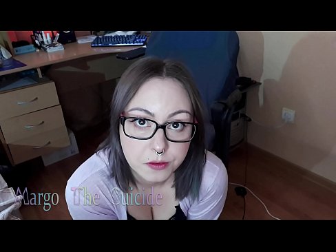 ❤️ دختر سکسی با عینک، دیلدو را عمیقاً در دوربین می مکد ❤️ فیلم مقعد در fa.ixiporn.ru ﹏