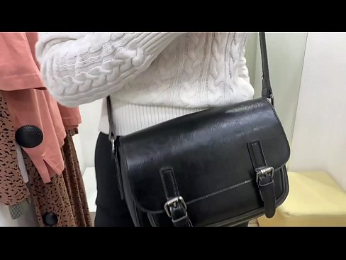 ❤️ خودارضایی عمومی عوضی جوان FeralBerry با دیلدو در اتاق تناسب ❤️ فیلم مقعد در fa.ixiporn.ru ﹏